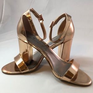 Worthington Womens Beckwith Heeled Sandals. Sz 9.5